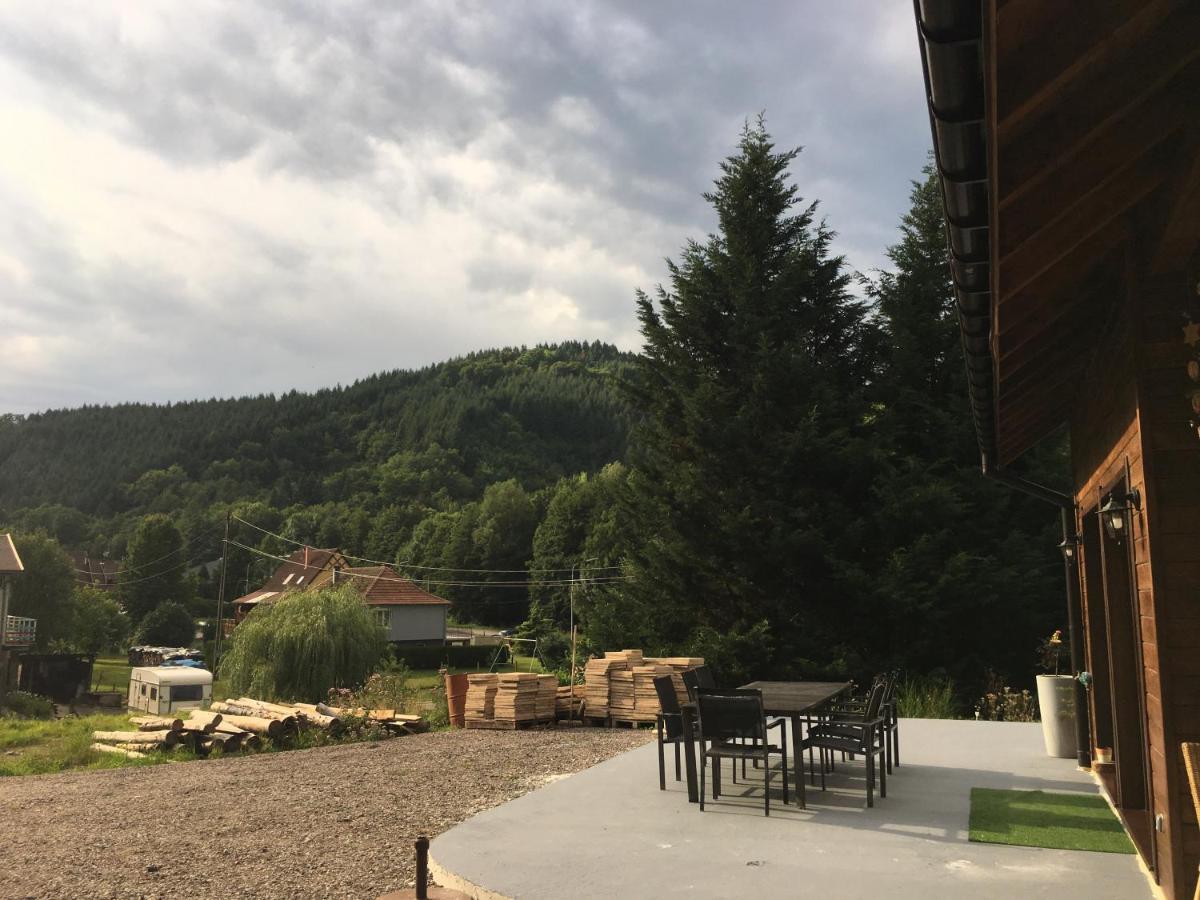 Chalet Du Champs Des Semeaux Wisches Esterno foto