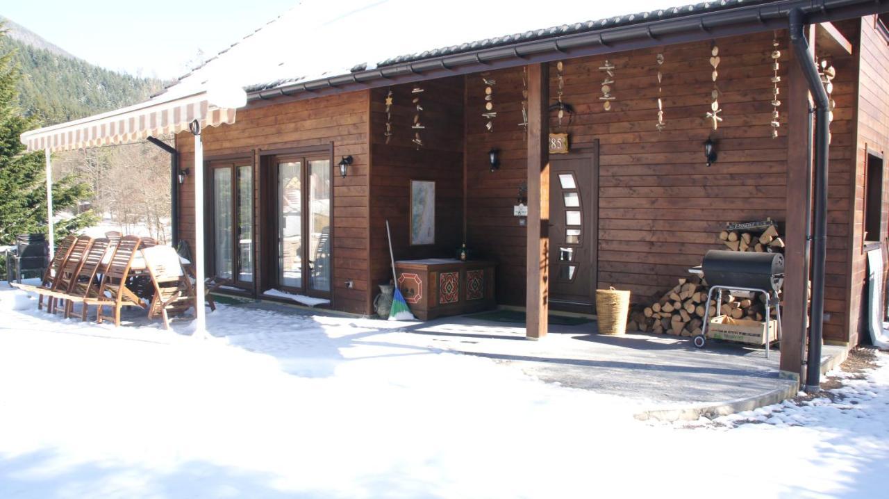 Chalet Du Champs Des Semeaux Wisches Esterno foto