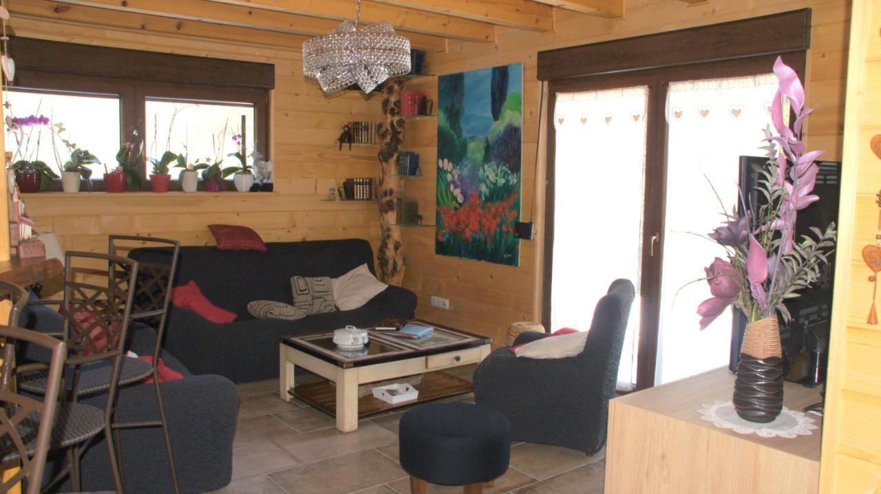Chalet Du Champs Des Semeaux Wisches Esterno foto